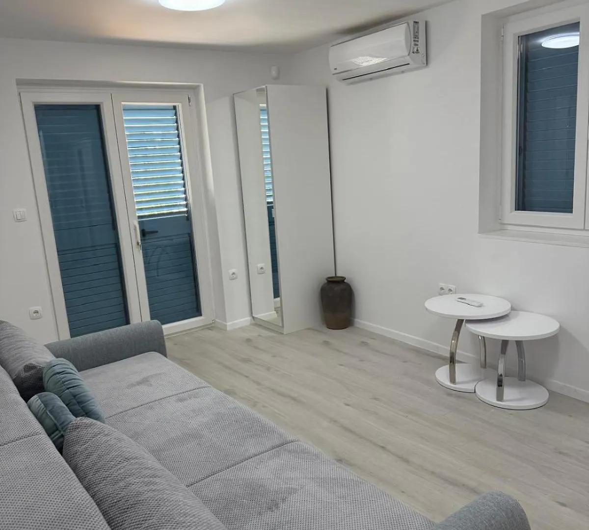 Vacation Home Rovanjska