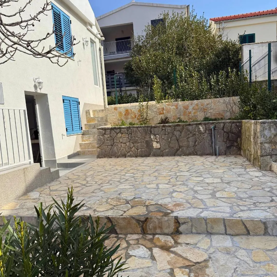Vacation Home Rovanjska
