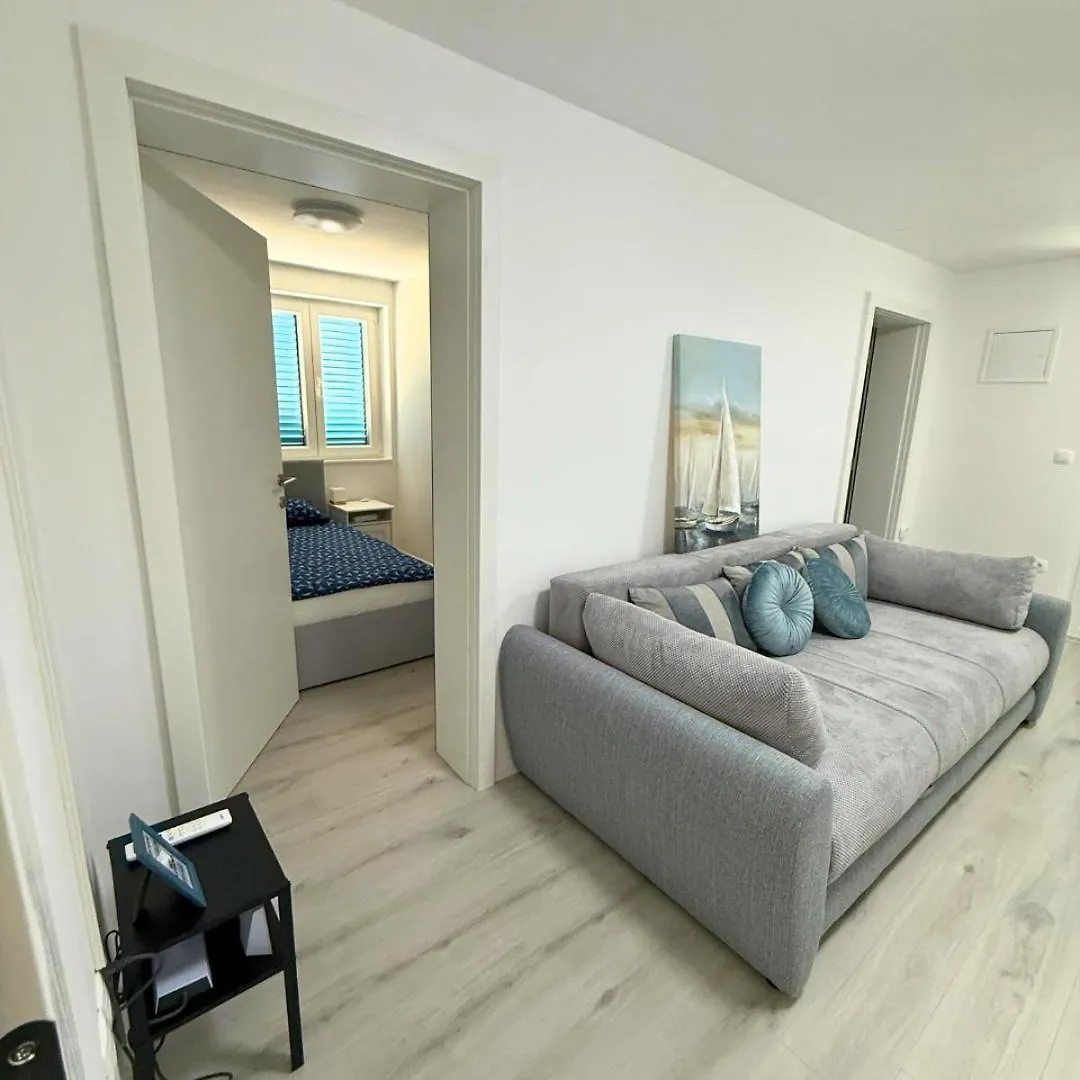 Vacation Home Rovanjska