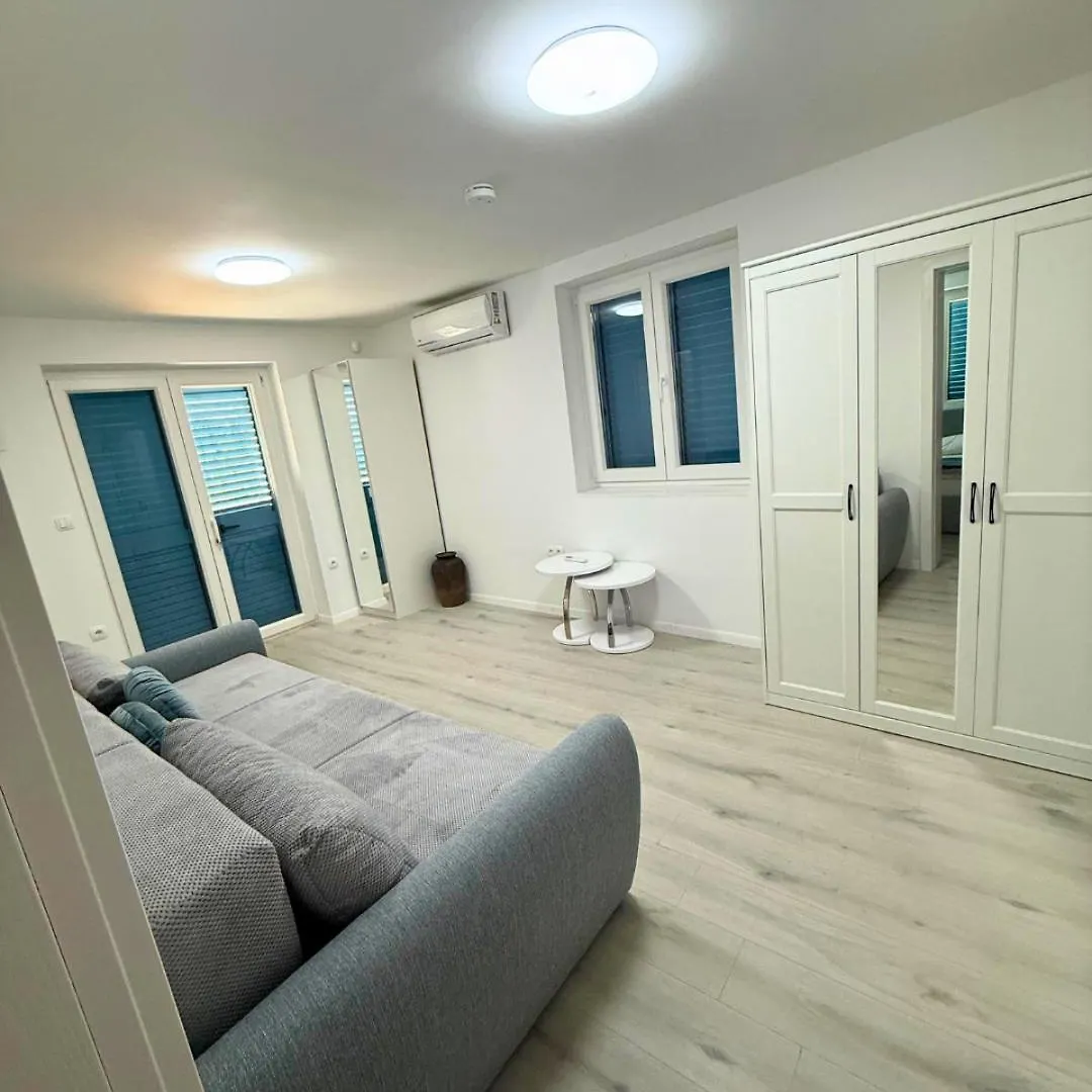 Holiday home Vacation Home Rovanjska Croatia