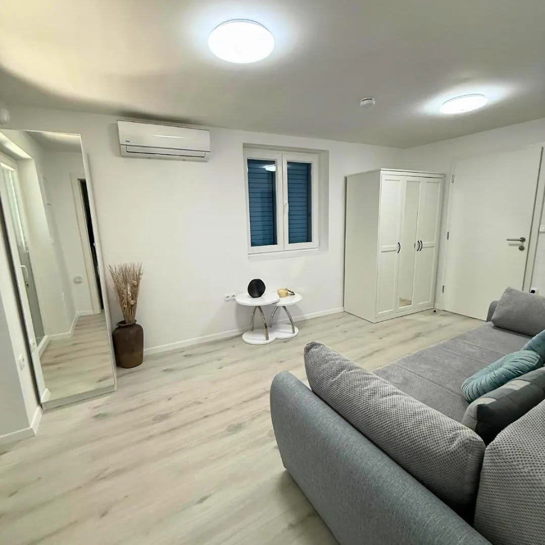 Holiday home Vacation Home Rovanjska