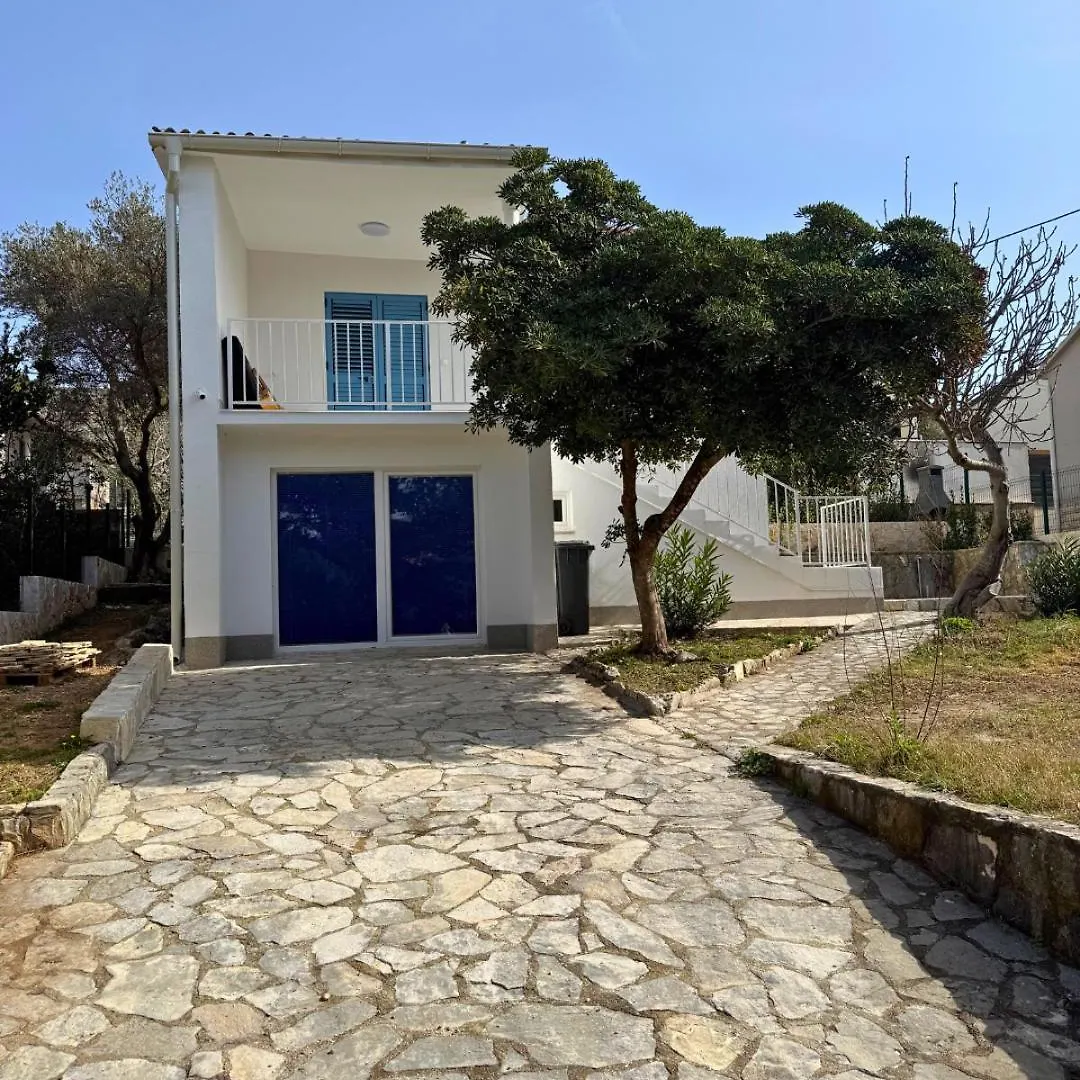 Vacation Home Rovanjska